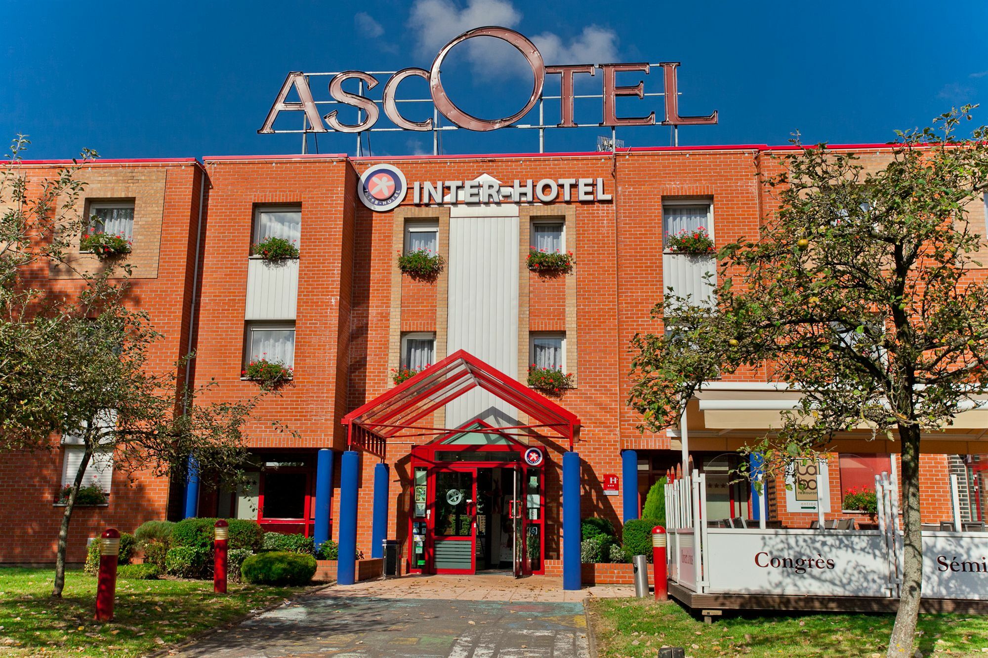 The Originals City, Hôtel Ascotel, Lille Est Grand Stade  Villeneuve-d’Ascq Exterior foto